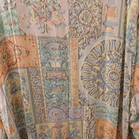 Elizabeth Pastel Print Blouse - Picture 7 of 7